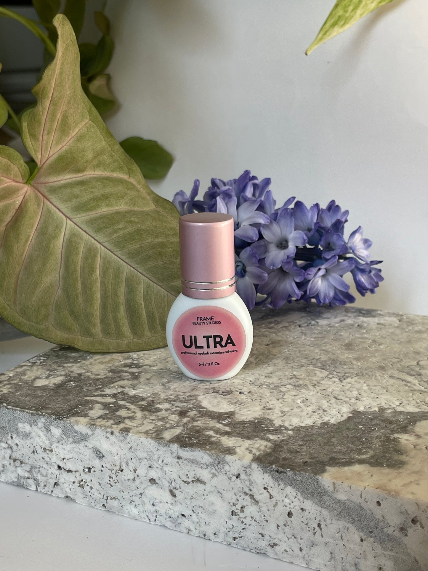 The Frame Ultra Hold Adhesive